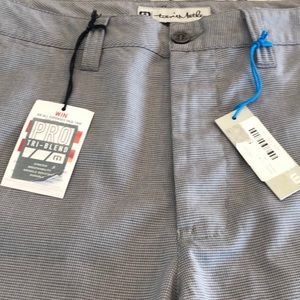 Travis Mathew Men’s shorts size 34 nwt